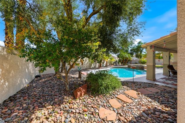 1861 Bogey Way, Henderson, NV 89074