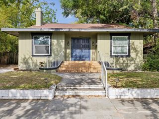 5604 N CHEROKEE AVENUE, Tampa, FL 33604