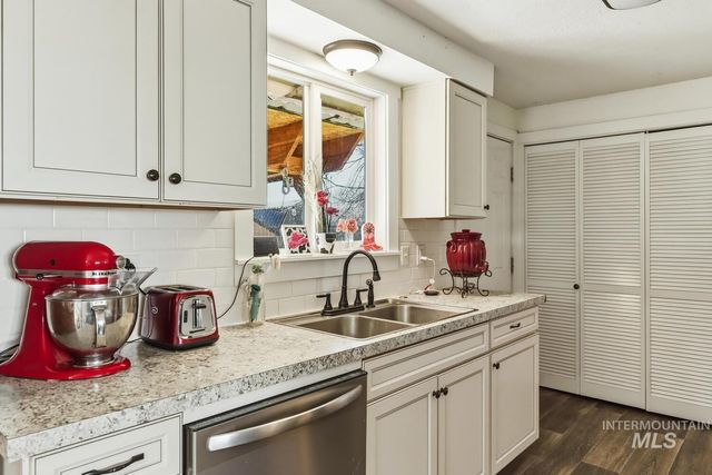 10087 W Vixen Drive, Boise, ID 83709