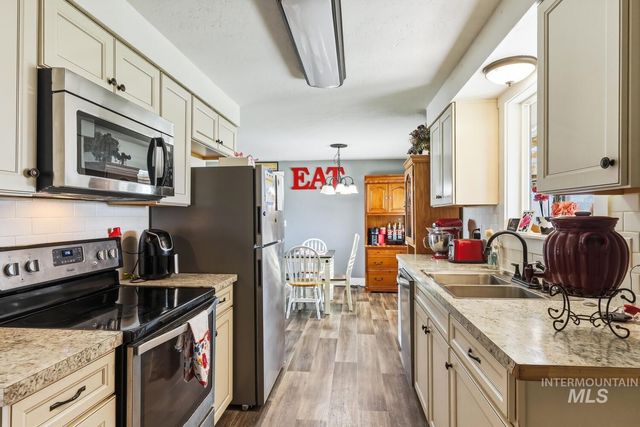 10087 W Vixen Drive, Boise, ID 83709