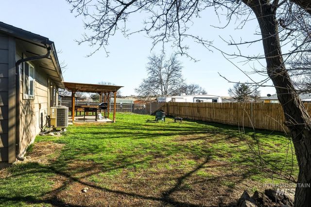 10087 W Vixen Drive, Boise, ID 83709