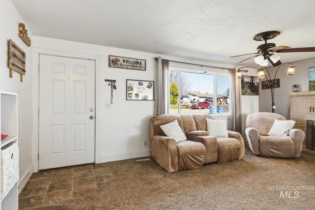 10087 W Vixen Drive, Boise, ID 83709