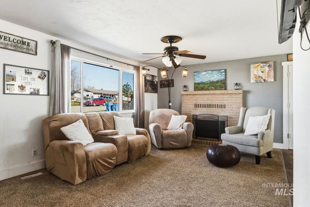 10087 W Vixen Drive, Boise, ID 83709