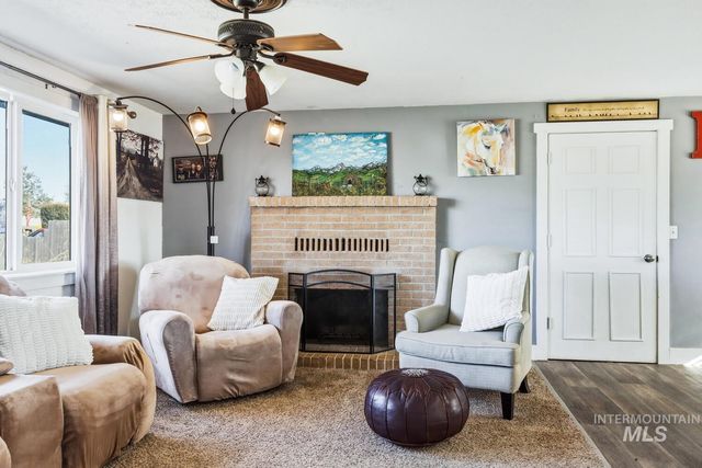 10087 W Vixen Drive, Boise, ID 83709