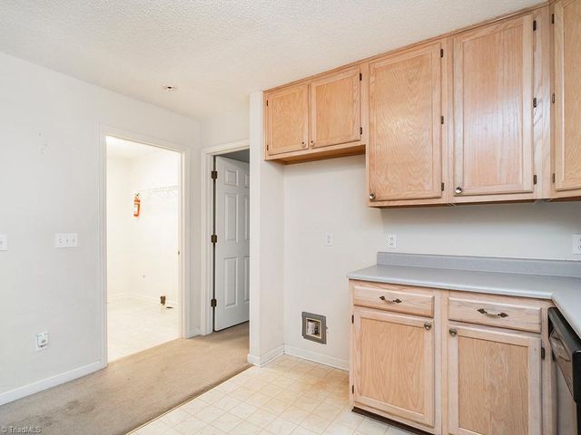 609 Rockwood Drive, Graham, NC 27253
