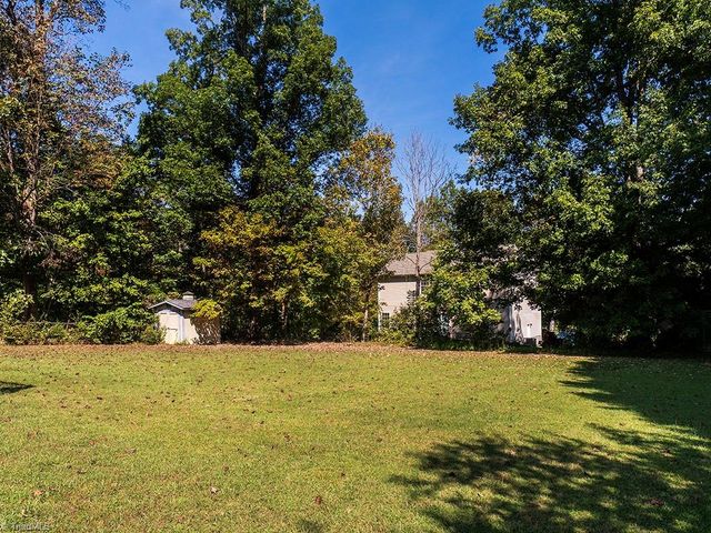 609 Rockwood Drive, Graham, NC 27253