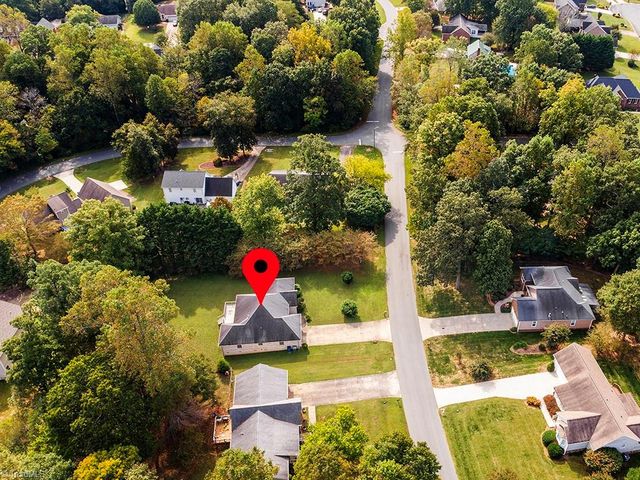 609 Rockwood Drive, Graham, NC 27253