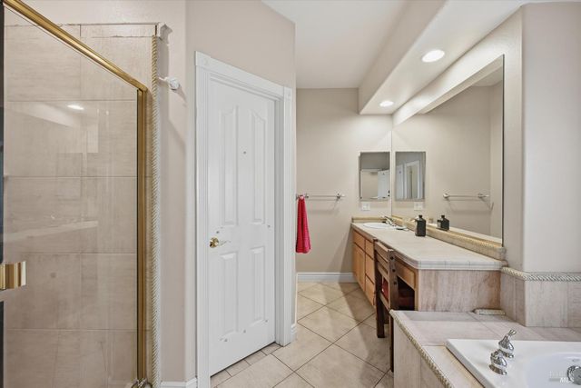 19336 Mountain Mdw N, Hidden Valley Lake, CA 95467