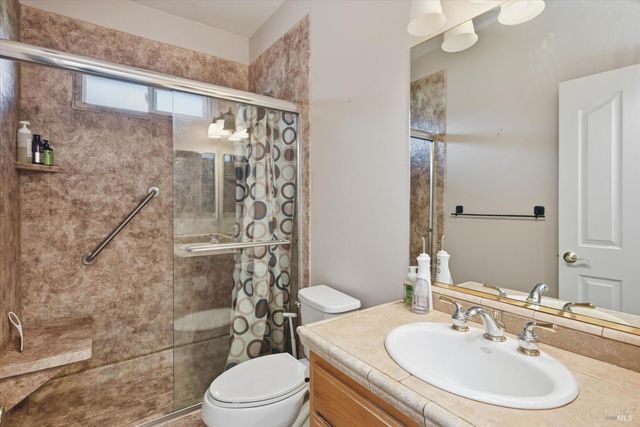 19336 Mountain Mdw N, Hidden Valley Lake, CA 95467