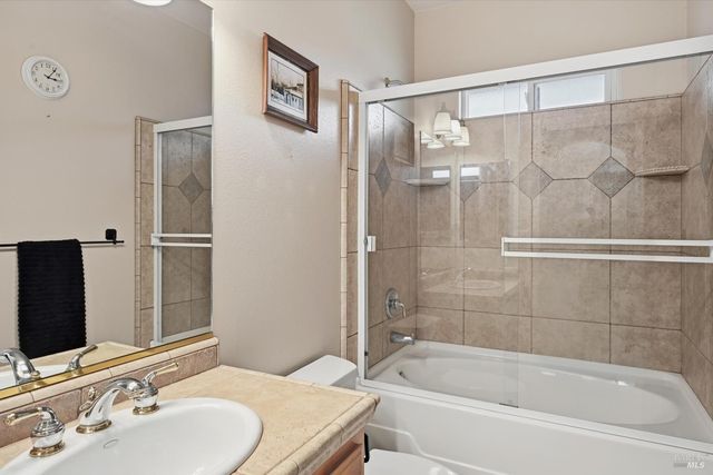 19336 Mountain Mdw N, Hidden Valley Lake, CA 95467