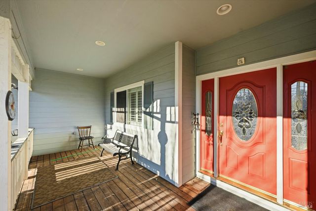 19336 Mountain Mdw N, Hidden Valley Lake, CA 95467