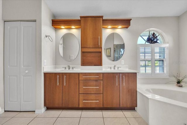 2868 CORAL WAY, Punta Gorda, FL 33950