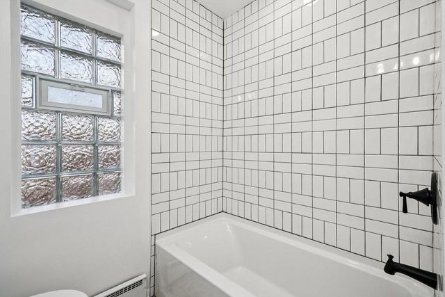 5686 N River Forest DRIVE, Glendale, WI 53209