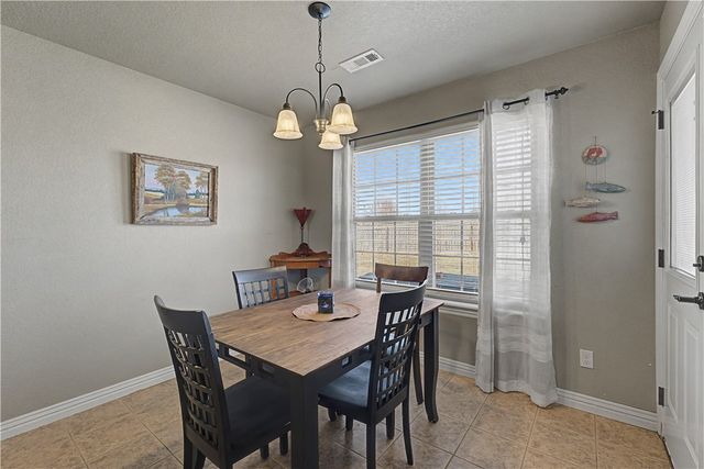 706 Sedgwick Drive, Prairie Grove, AR 72753