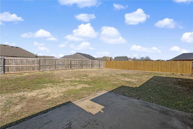 706 Sedgwick Drive, Prairie Grove, AR 72753