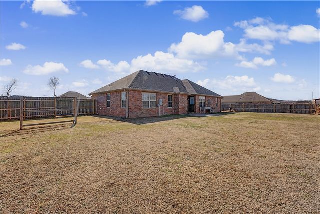 706 Sedgwick Drive, Prairie Grove, AR 72753