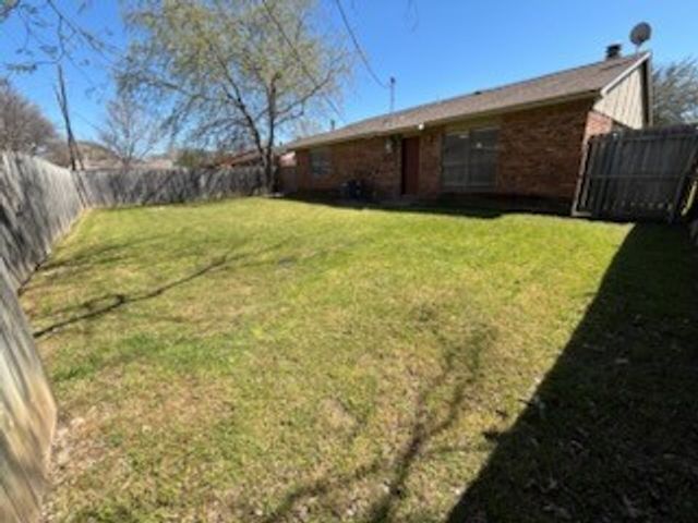 128 W Way Drive, Allen, TX 75002
