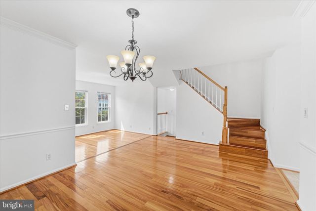 2550 JAMES MONROE CIR, Herndon, VA 20171