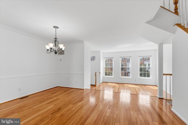 2550 JAMES MONROE CIR, Herndon, VA 20171