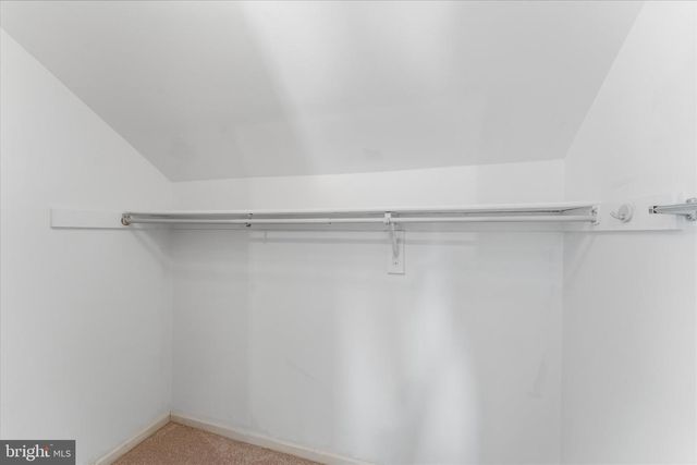 2550 JAMES MONROE CIR, Herndon, VA 20171