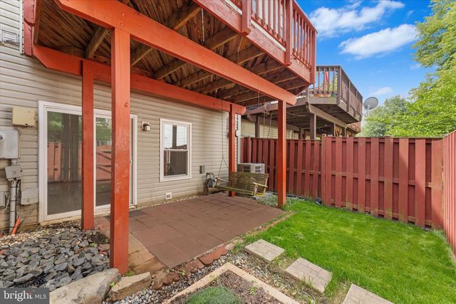 2550 JAMES MONROE CIR, Herndon, VA 20171