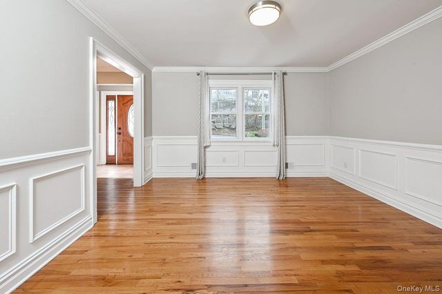 49 N Chatsworth Avenue, Larchmont, NY 10538