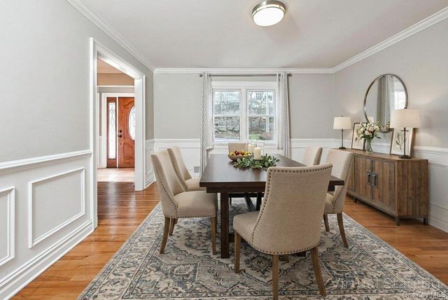 49 N Chatsworth Avenue, Larchmont, NY 10538