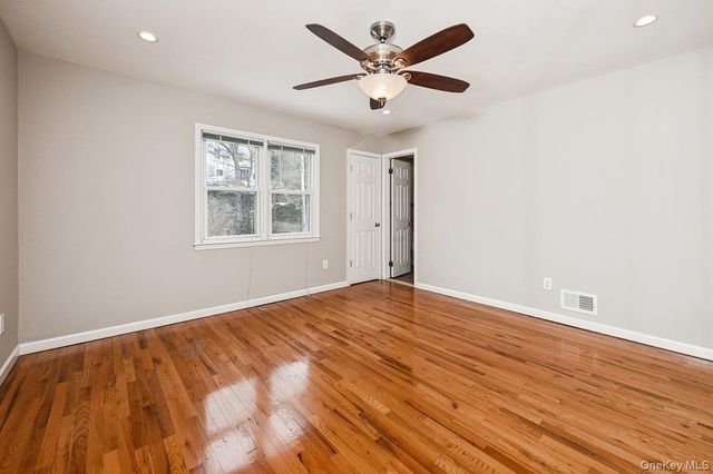 49 N Chatsworth Avenue, Larchmont, NY 10538