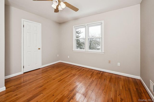 49 N Chatsworth Avenue, Larchmont, NY 10538