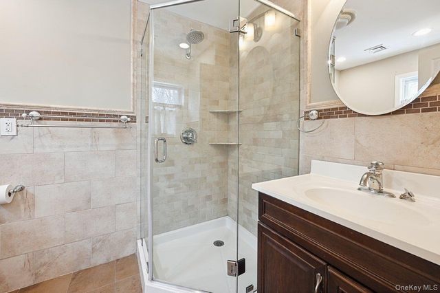 49 N Chatsworth Avenue, Larchmont, NY 10538