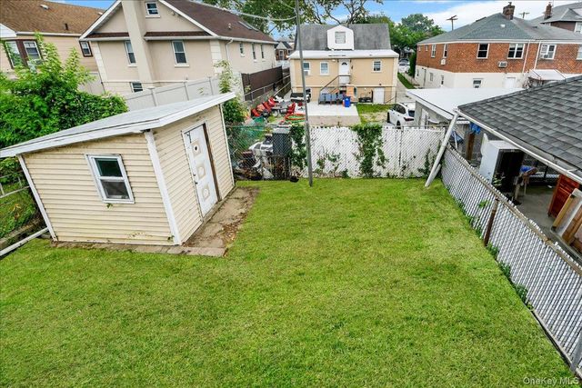 3170 Rawlins Avenue, Bronx, NY 10465