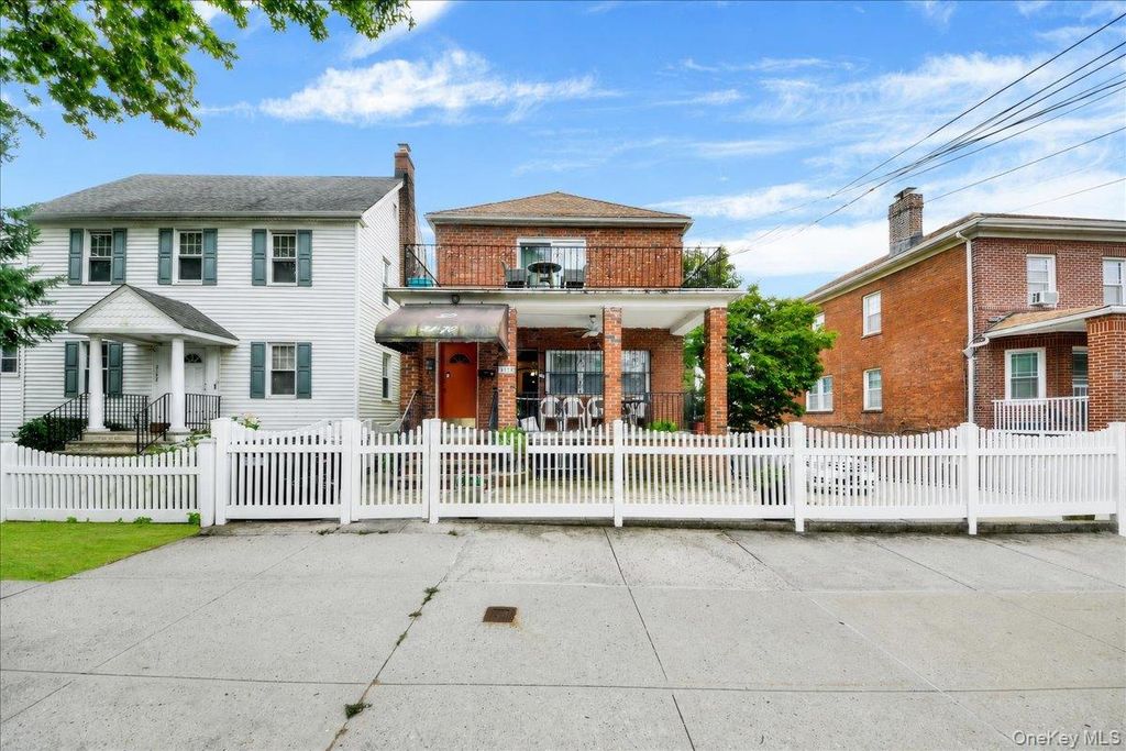 3170 Rawlins Avenue, Bronx, NY 10465