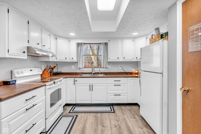 1723 Midland Drive, Franklin, IN 46131