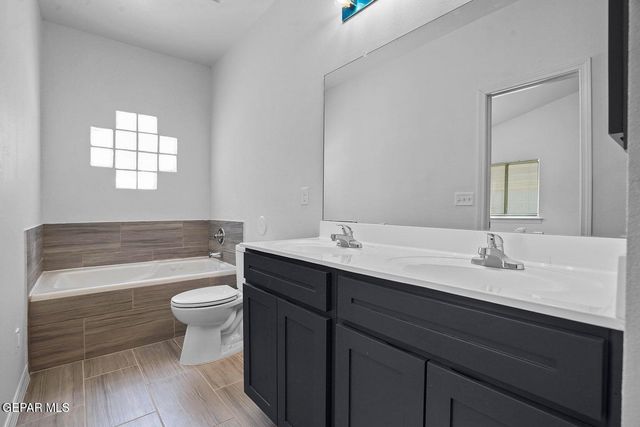 14329 Bill Lazor Parkway, El Paso, TX 79928