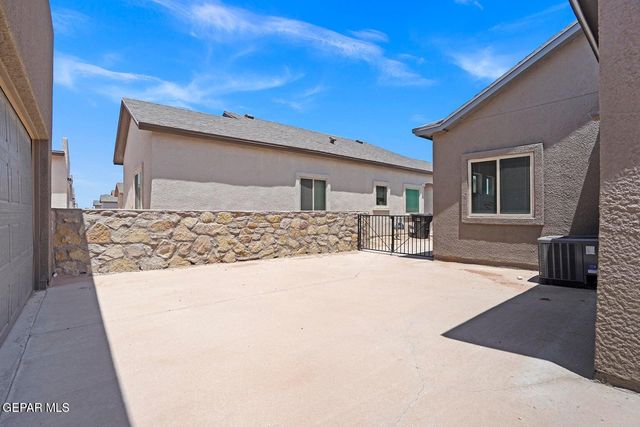 14329 Bill Lazor Parkway, El Paso, TX 79928