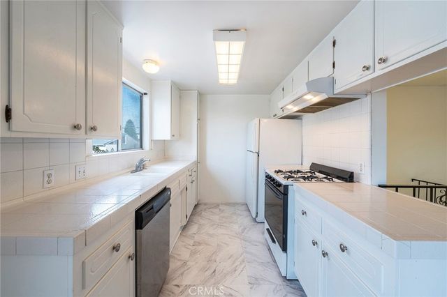 116 Highland Avenue, Manhattan Beach, CA 90266