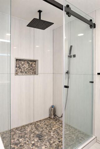 7660 Walpole Way, Elk Grove, CA 95758