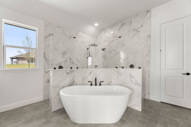 150 Waterview Drive, Gunter, TX 75058