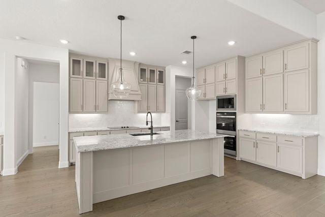 150 Waterview Drive, Gunter, TX 75058