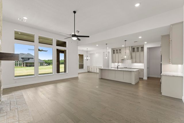 150 Waterview Drive, Gunter, TX 75058