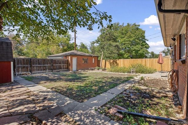 1341 Florence Street, Aurora, CO 80010