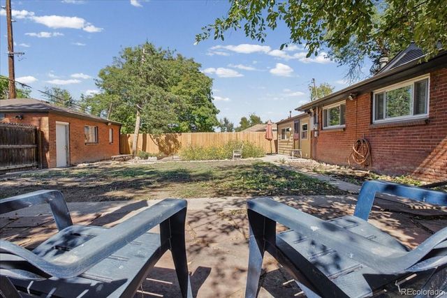 1341 Florence Street, Aurora, CO 80010
