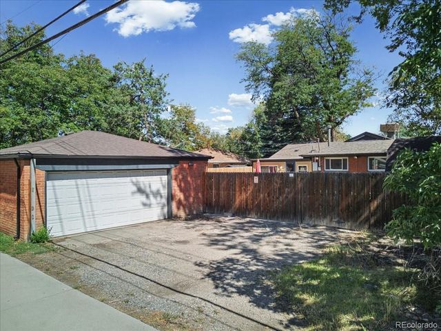 1341 Florence Street, Aurora, CO 80010