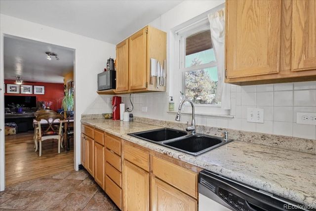 1341 Florence Street, Aurora, CO 80010