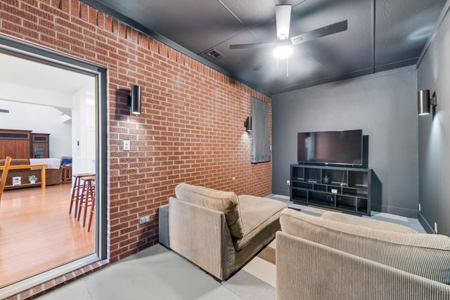 3829 FM 896, Leonard, TX 75452