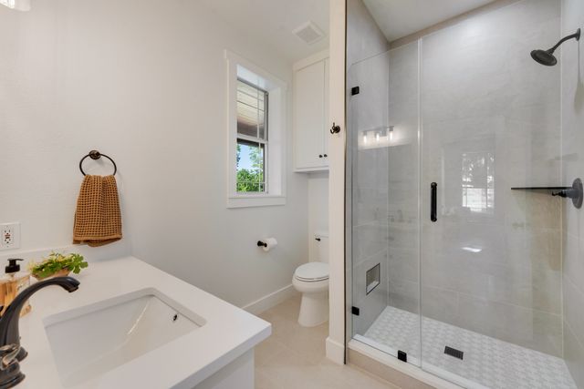 3829 FM 896, Leonard, TX 75452