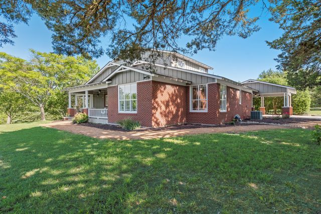 3829 FM 896, Leonard, TX 75452