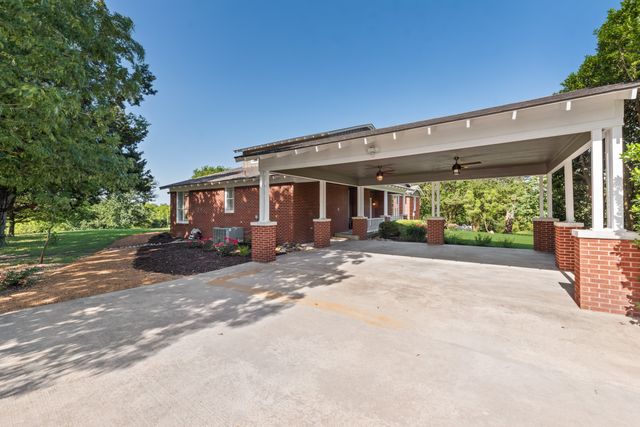 3829 FM 896, Leonard, TX 75452