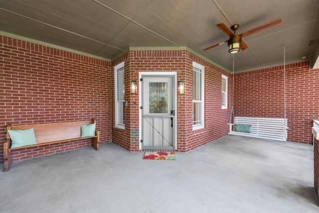 3829 FM 896, Leonard, TX 75452