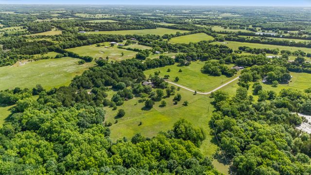 3829 FM 896, Leonard, TX 75452